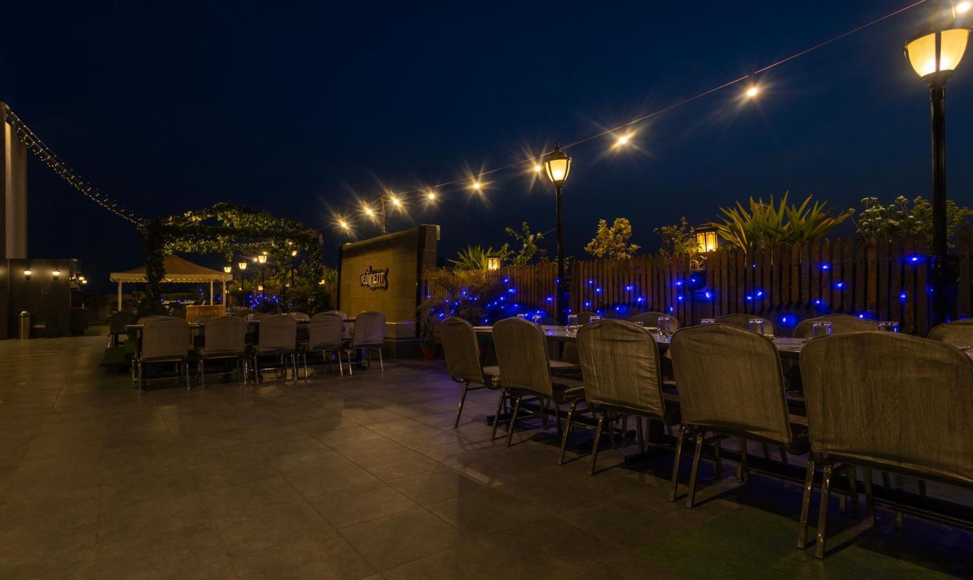 Hotel Treebo Eden Park, Ahmedabad Watuwa Exteriér fotografie