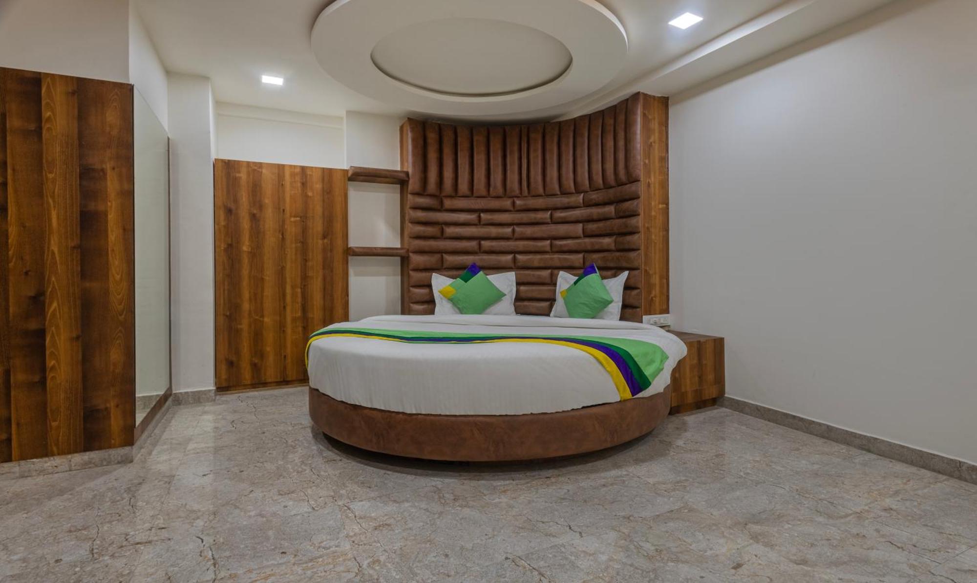 Hotel Treebo Eden Park, Ahmedabad Watuwa Exteriér fotografie